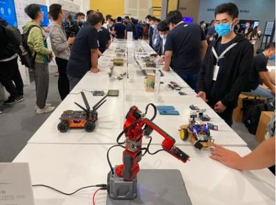 華為多元布局 鴻蒙賦能千行百業，從工業場景到智能家居的生態延伸